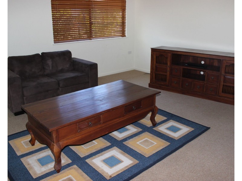 6 Poinciana Boulevard, Cardwell QLD 4849