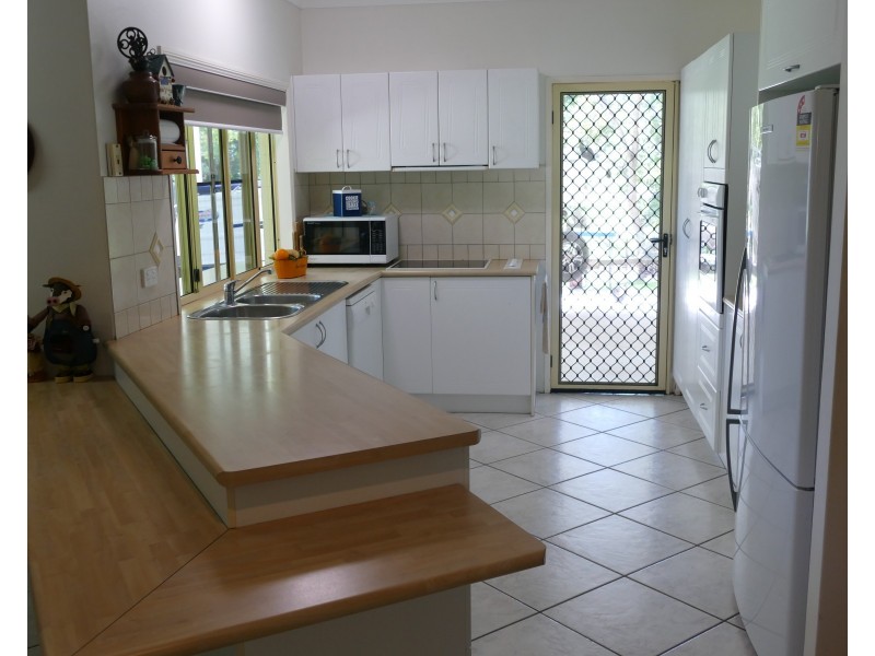 2 McLaughlin Court, Cardwell QLD 4849