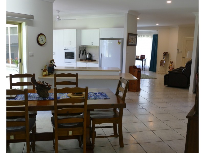 2 McLaughlin Court, Cardwell QLD 4849