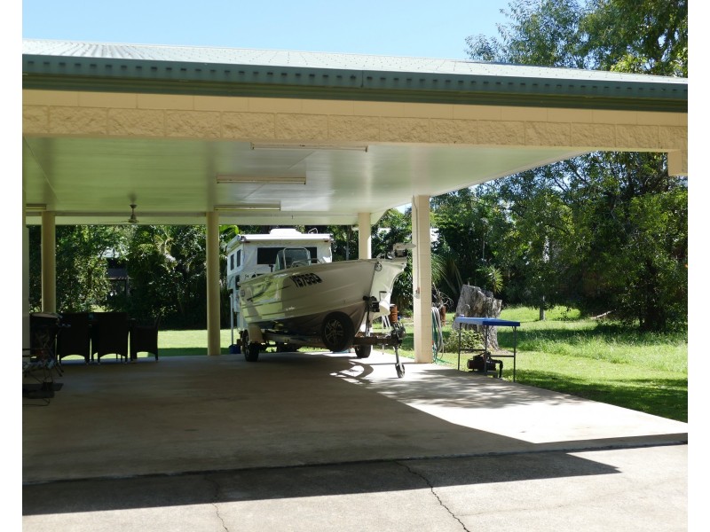 2 McLaughlin Court, Cardwell QLD 4849