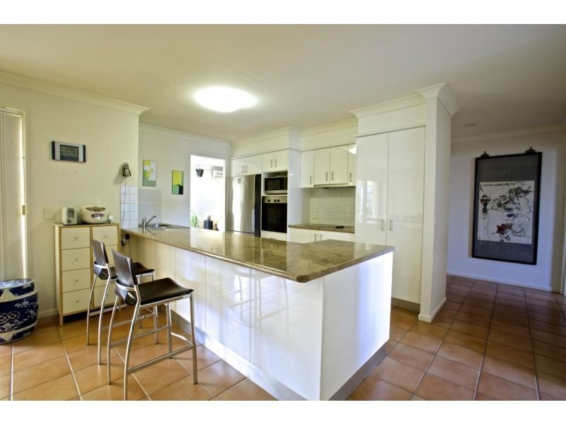 10 Elfin Street, Robina QLD 4226