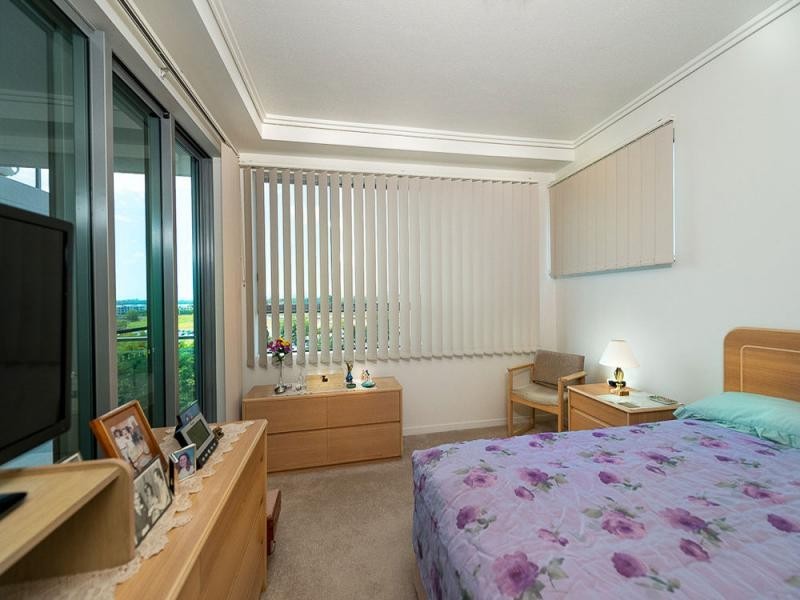 216/2 Riverwalk Avenue, Robina QLD 4226