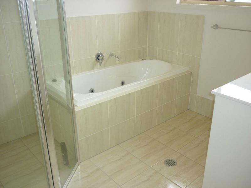 2/7 Scots Place, Robina QLD 4226