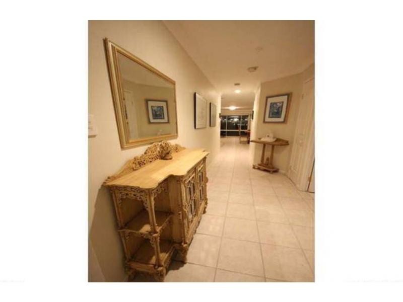 32 Christina Ryan Way, Arundel QLD 4214