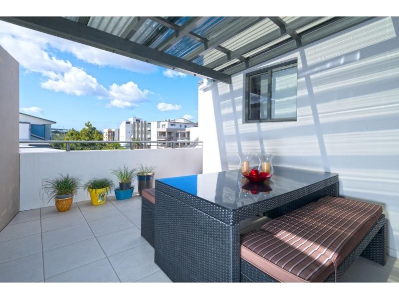 32/1 Acacia Court, Robina QLD 4226