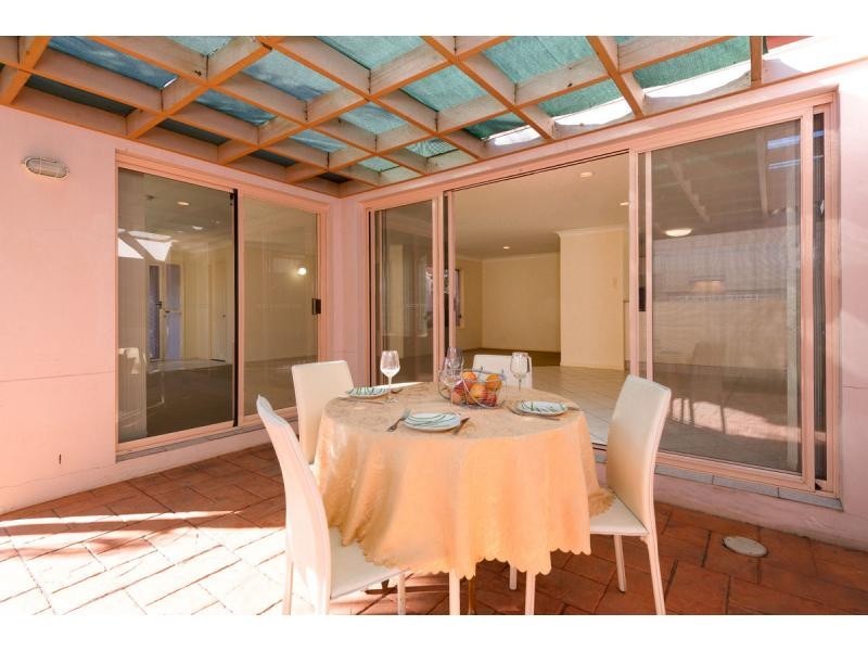 59 Cedarwood Crescent, Robina QLD 4226