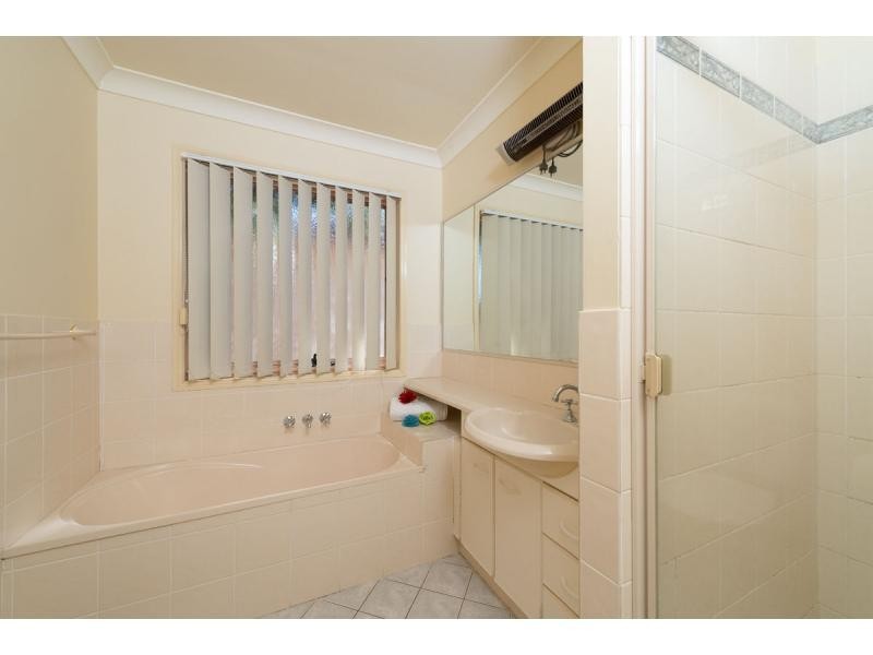59 Cedarwood Crescent, Robina QLD 4226