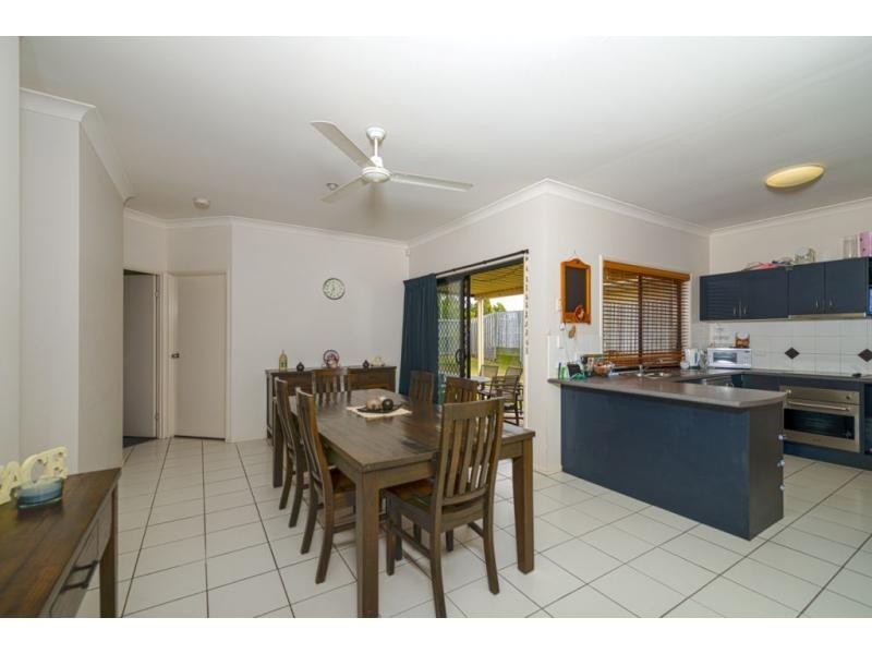 47 Palma Crescent, Varsity Lakes QLD 4227