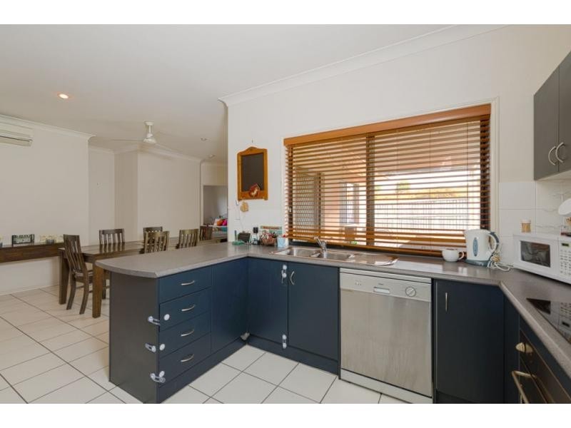 47 Palma Crescent, Varsity Lakes QLD 4227