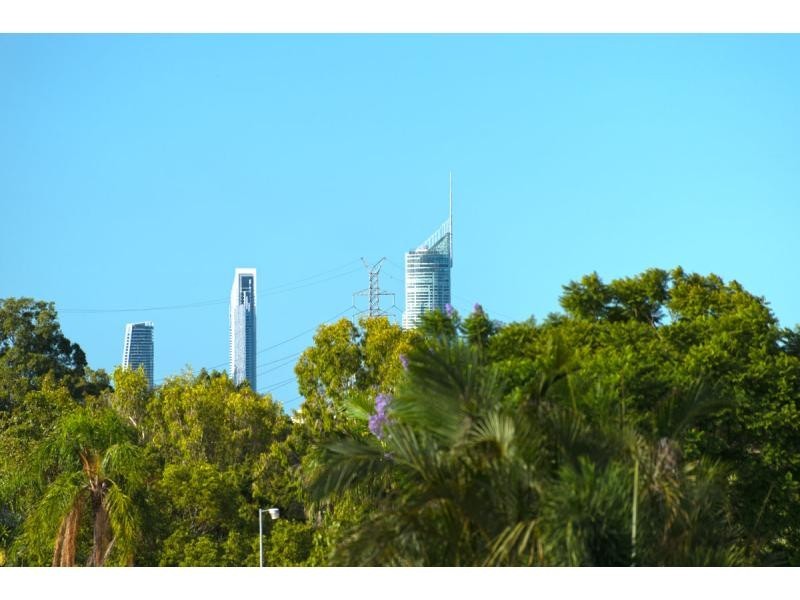 8 Camberwell Circuit, Robina QLD 4226