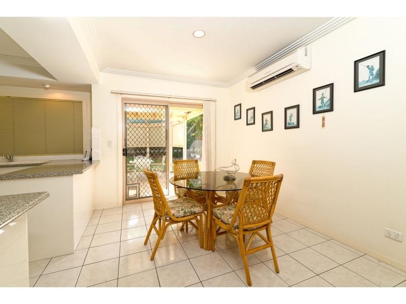 8 Camberwell Circuit, Robina QLD 4226
