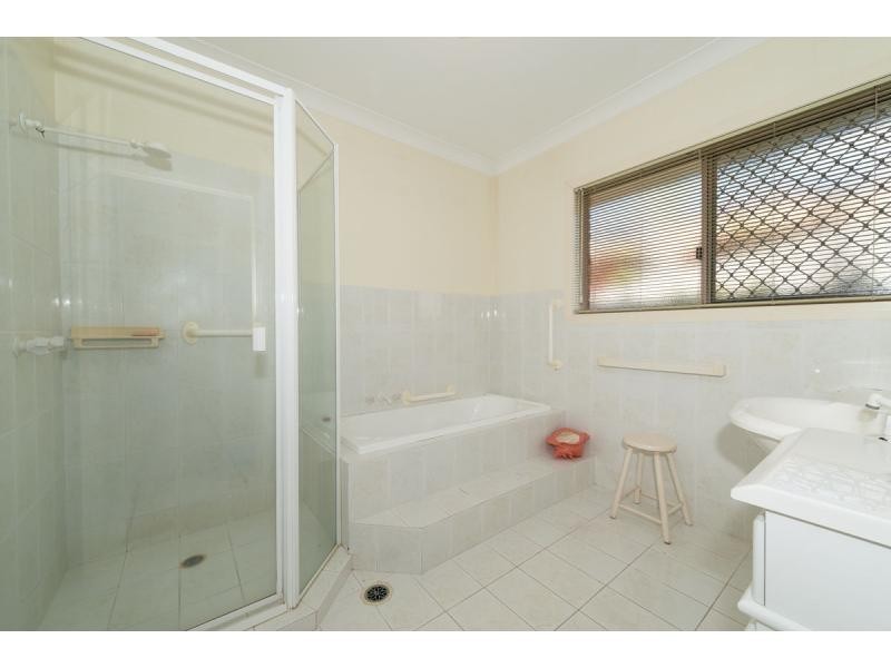 8 Camberwell Circuit, Robina QLD 4226