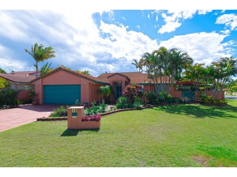 16 Kirralee Drive, Robina QLD 4226