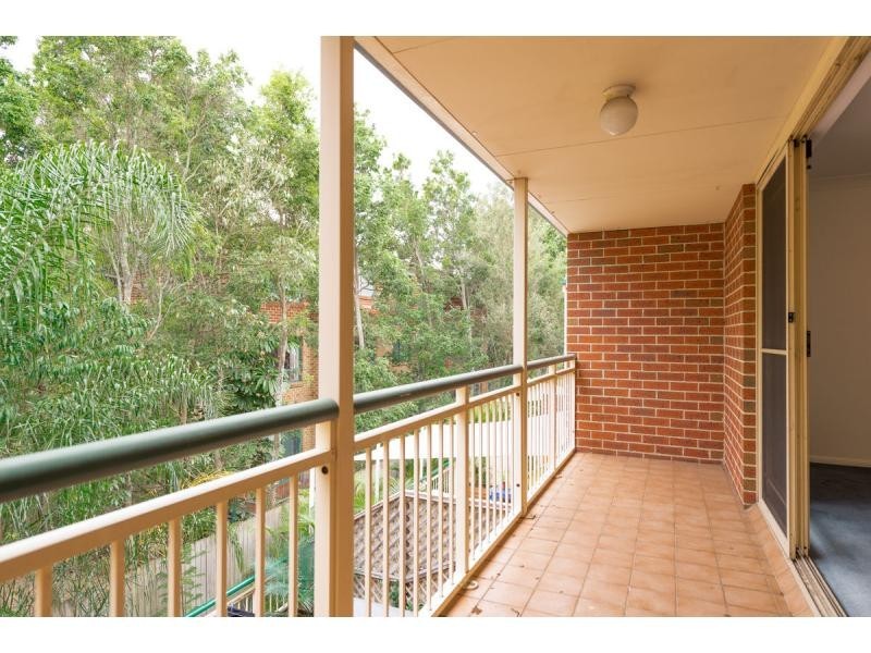 7/51 Pohlman Street, Southport QLD 4215