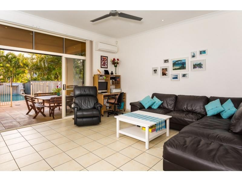 14 Pine Valley Drive, Robina QLD 4226