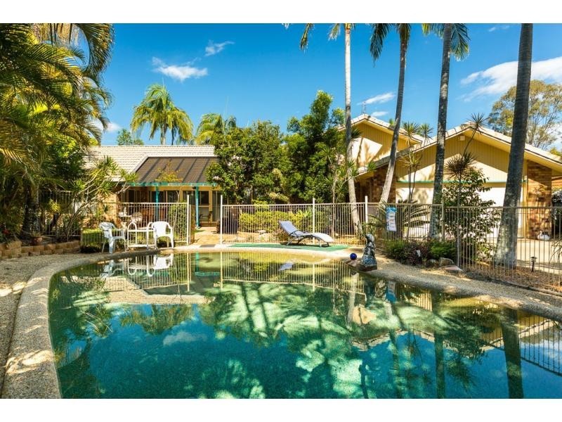 18 Carrum Court, Robina QLD 4226