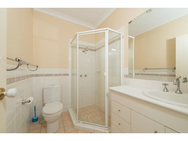 7/3-17 Camphorwood Court, Robina QLD 4226