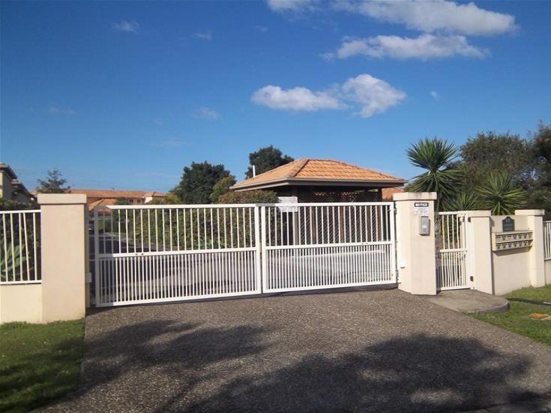 7/3-17 Camphorwood Court, Robina QLD 4226