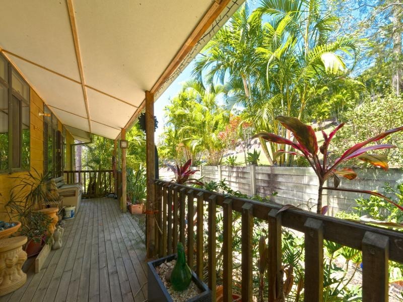 23 Saunders Drive, Bonogin QLD 4213