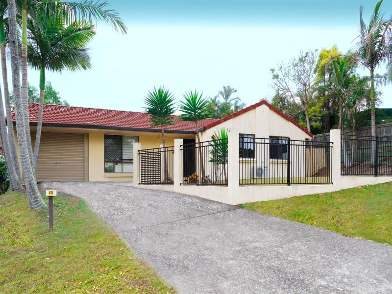 12 Wolvi Place, Helensvale QLD 4212