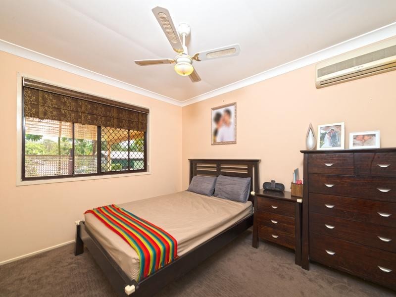 12 Wolvi Place, Helensvale QLD 4212