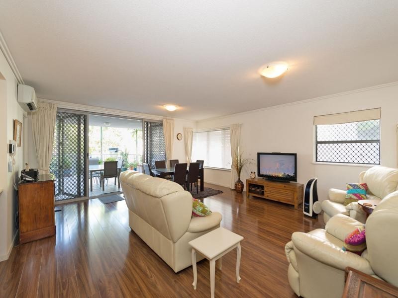 12/64 Riverwalk Avenue, Robina QLD 4226