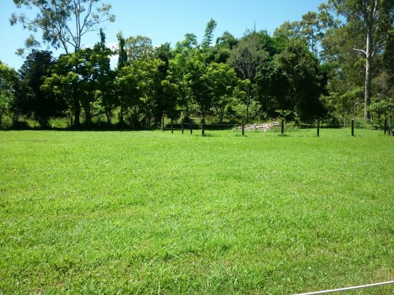22 Leisure Lane, Worongary QLD 4213
