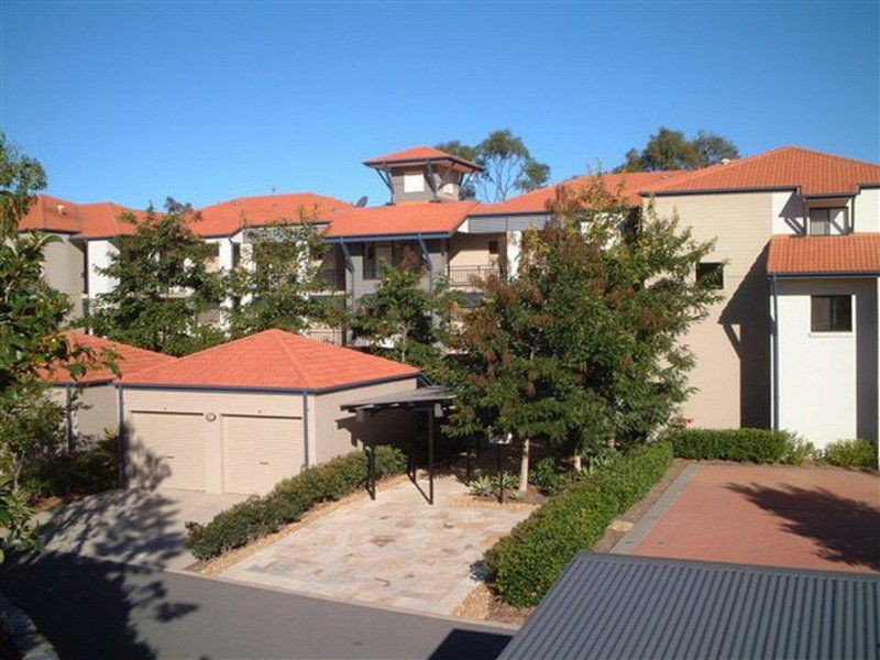 12/501 North Hill Drive, Robina QLD 4226