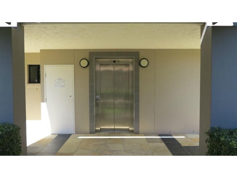 12/501 North Hill Drive, Robina QLD 4226