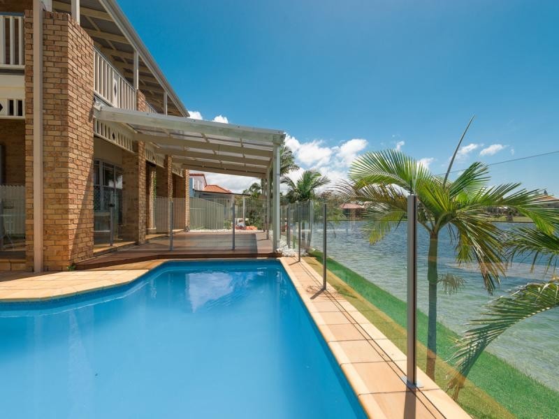 82 Cypress Drive, Broadbeach Waters QLD 4218