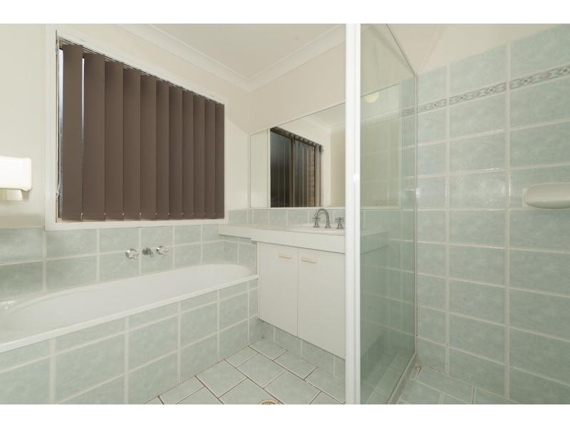 1/19 St Lucia Court, Varsity Lakes QLD 4227