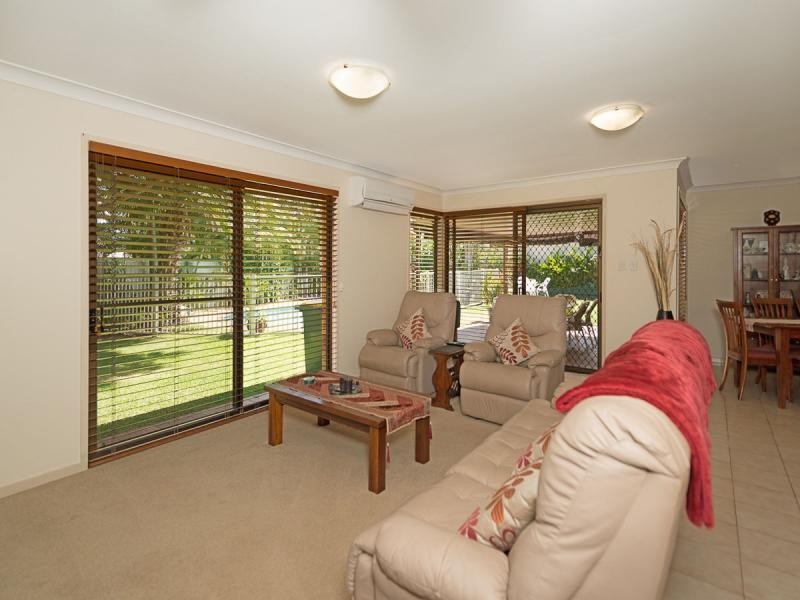 56 Petherbridge Avenue, Merrimac QLD 4226