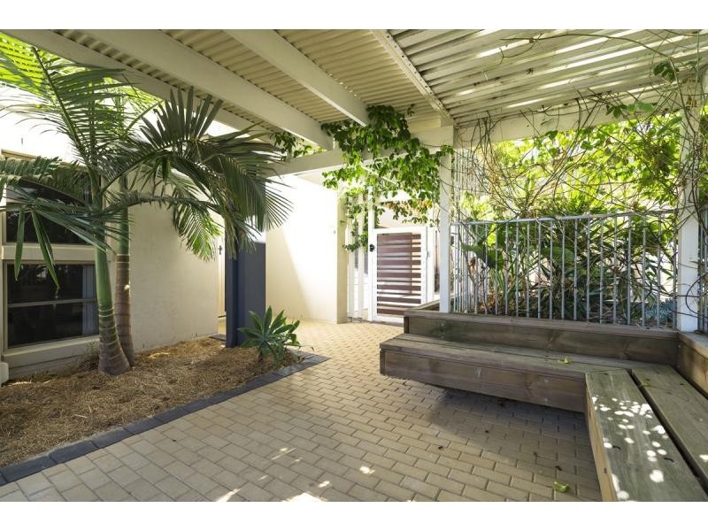 30 Willow Tree Drive, Reedy Creek QLD 4227