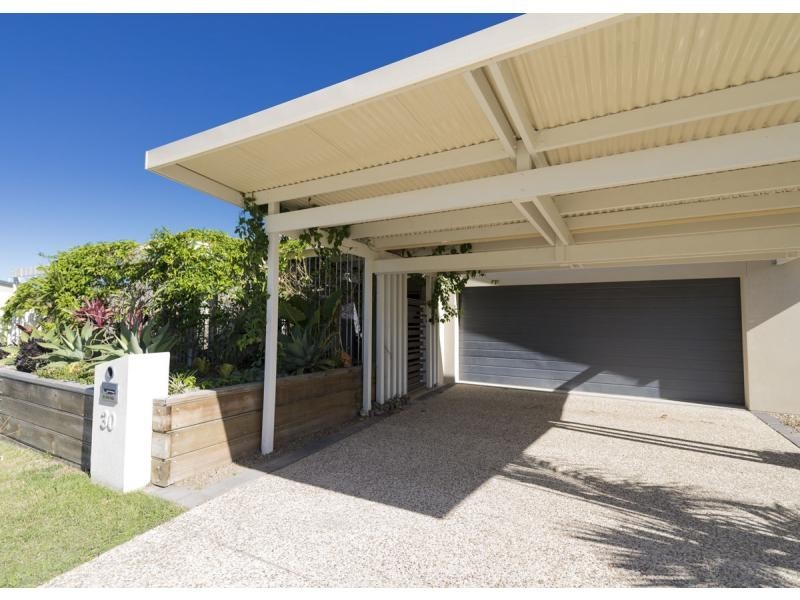 30 Willow Tree Drive, Reedy Creek QLD 4227