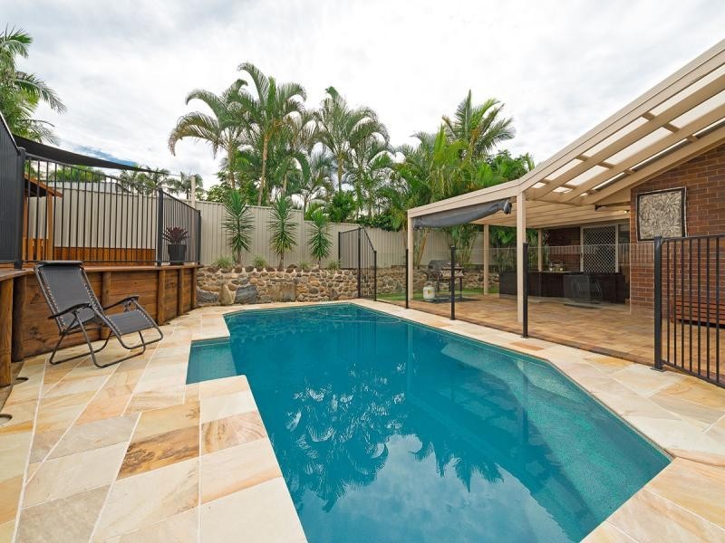 54 Petherbridge Avenue, Merrimac QLD 4226