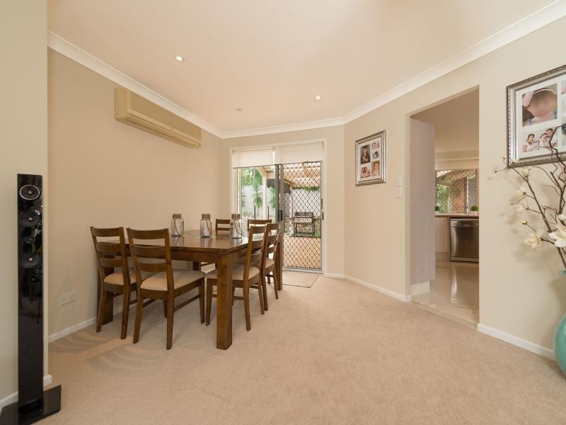 54 Petherbridge Avenue, Merrimac QLD 4226