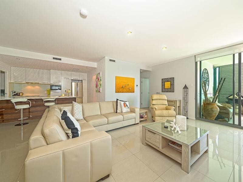 105/22-24 Ben Lexcen Place, Robina QLD 4226