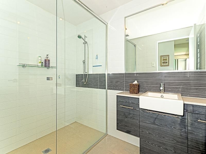 105/22-24 Ben Lexcen Place, Robina QLD 4226