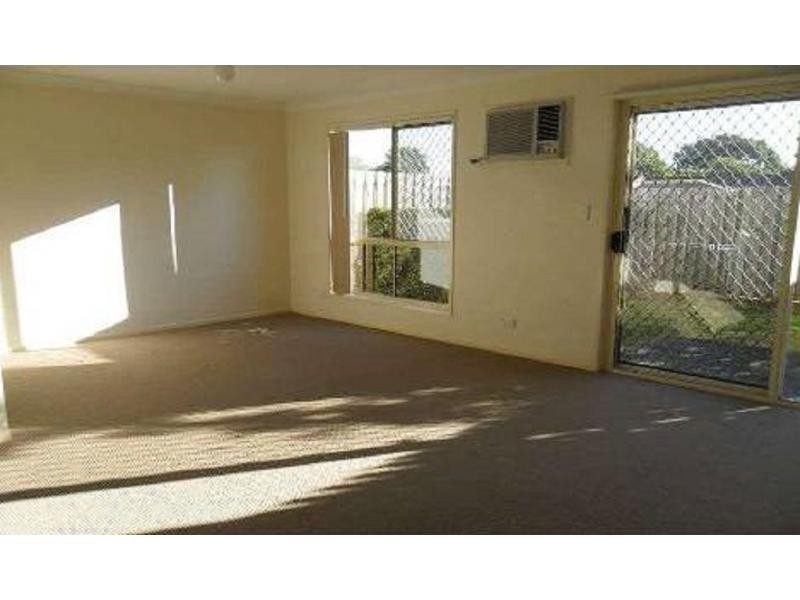 4/183 Government Road, Labrador QLD 4215