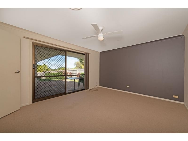 8/212 Central Street, Labrador QLD 4215