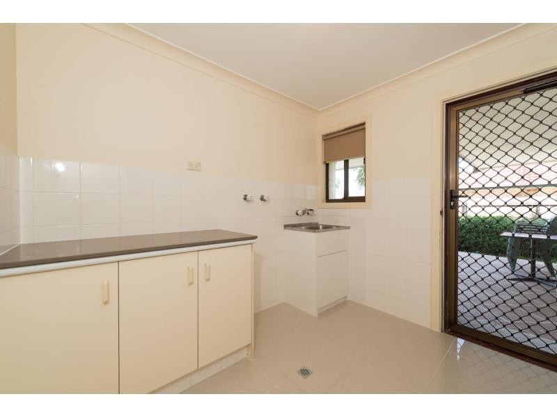 8/212 Central Street, Labrador QLD 4215