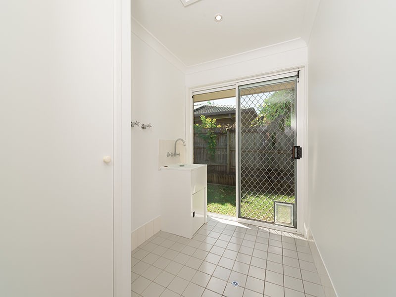 26 Petherbridge Avenue, Merrimac QLD 4226