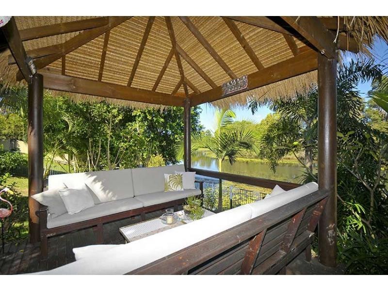 18 Peach Drive, Robina QLD 4226