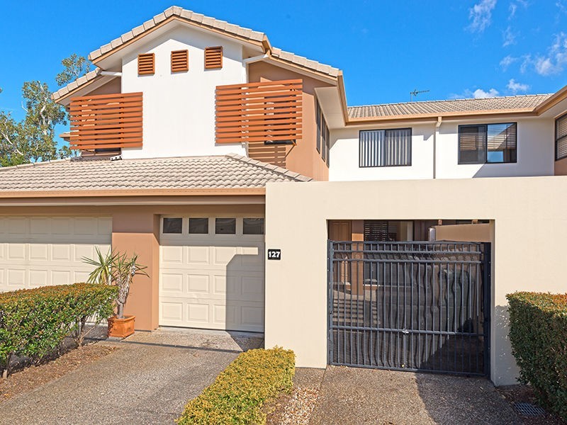 127/136 Palm Meadows Drive, Carrara QLD 4211