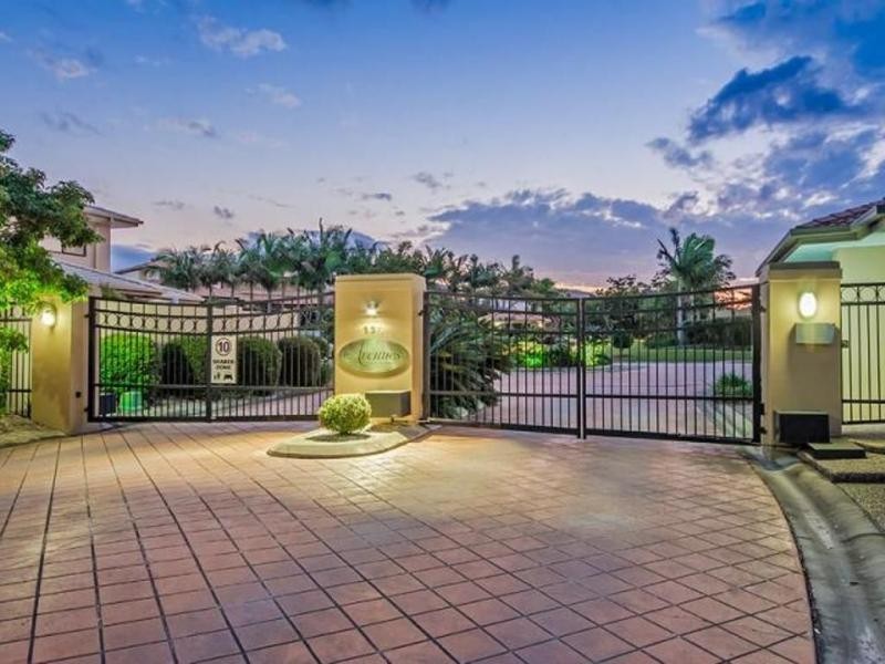 127/136 Palm Meadows Drive, Carrara QLD 4211