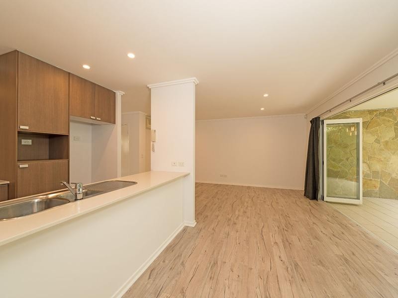 65 Riverwalk Avenue, Robina QLD 4226