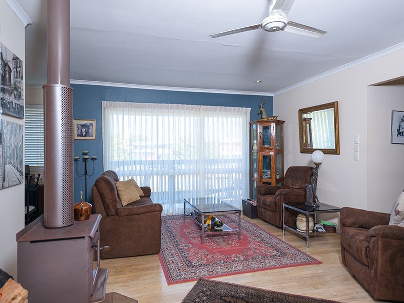 67 Pacific Avenue, Miami QLD 4220