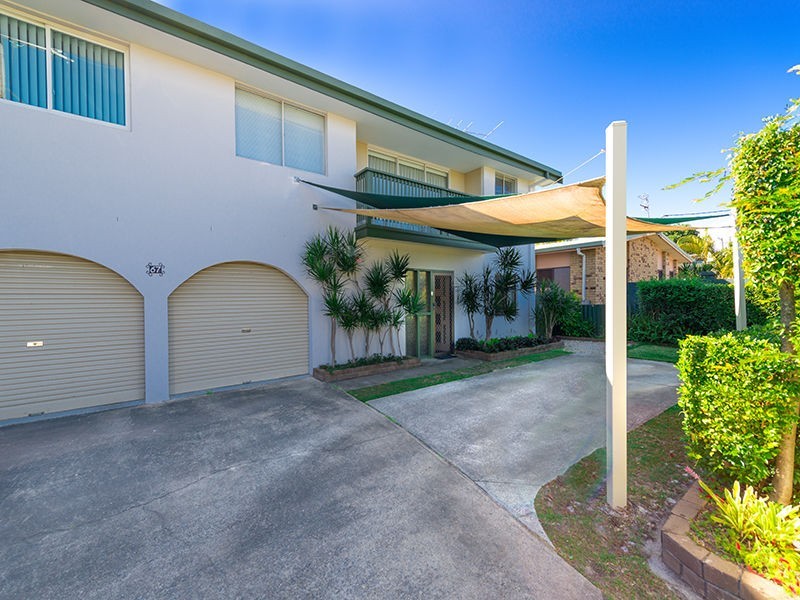 67 Pacific Avenue, Miami QLD 4220