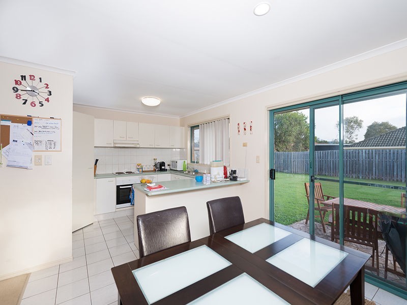 15 Dunedin Close, Merrimac QLD 4226