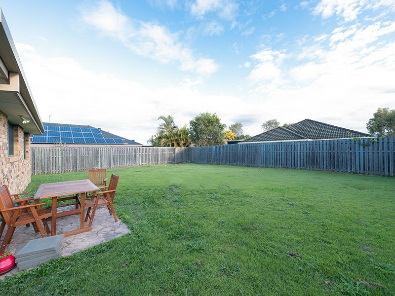 15 Dunedin Close, Merrimac QLD 4226